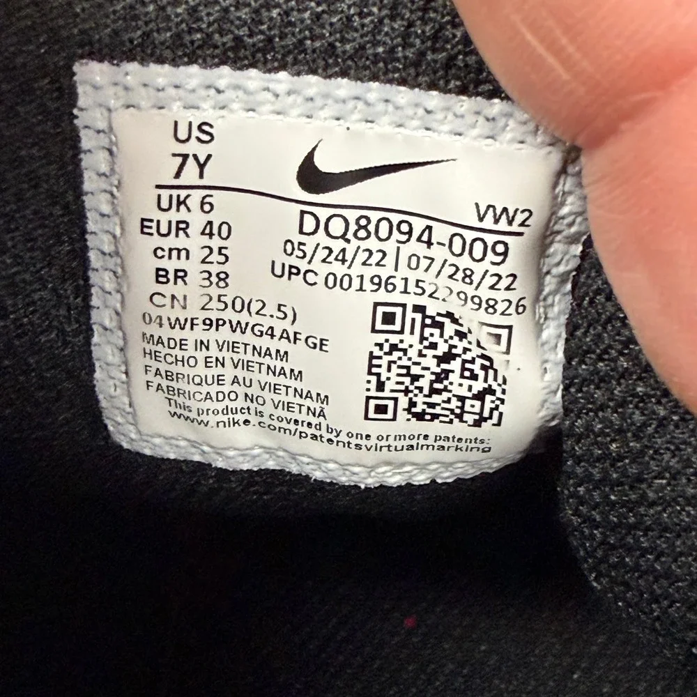 Nike Kyrie Flytrap 4 Basketball Shoes Mens Black White CT1972-001 Sneakers *READ